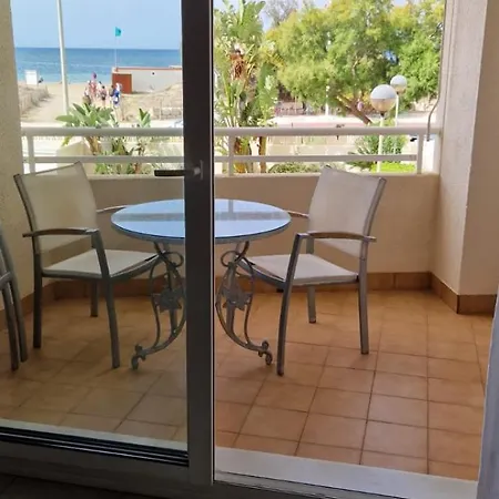 Primera Linea Junto Al Puerto Apartamento Dénia